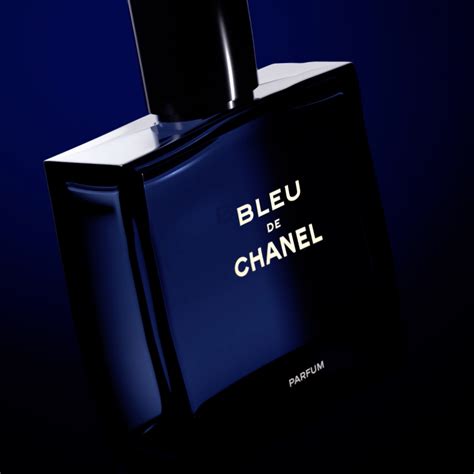 bleu de chanel vrouwen|Chanel bleu perfume.